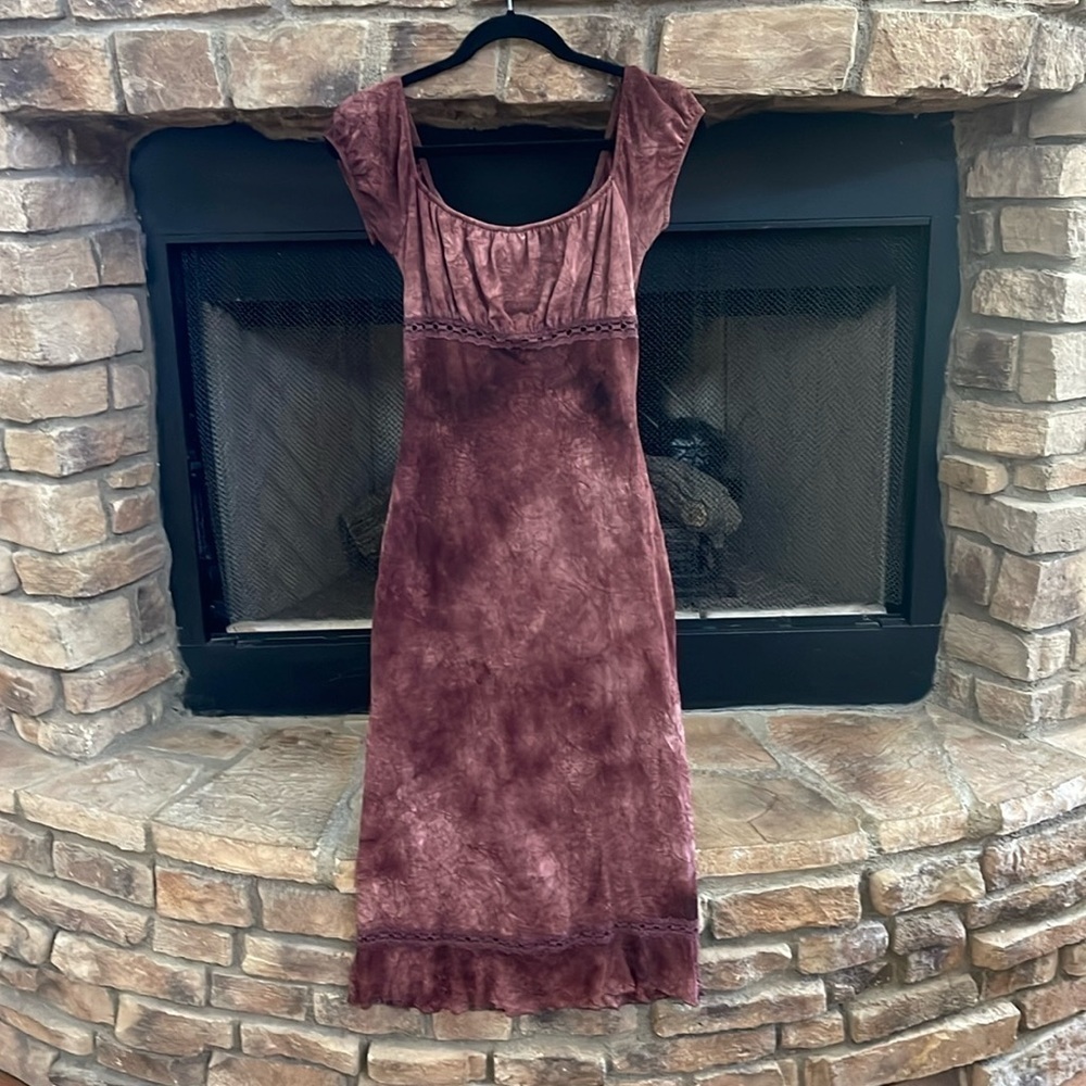 Blu Heaven maroon dress with see through lace and sleeves. Medium